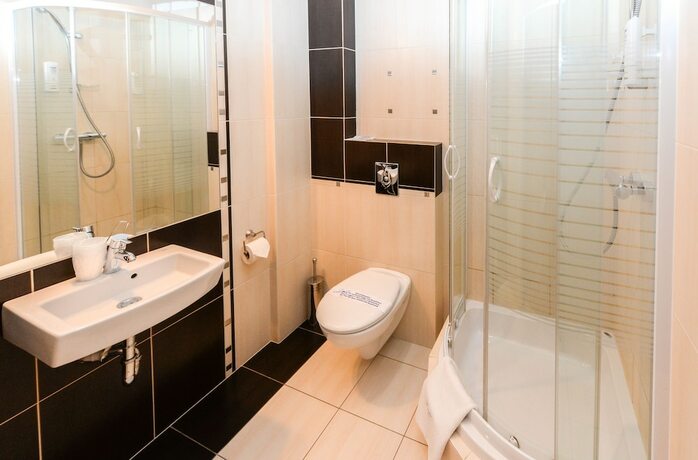 Imagen de la habitación del Hotel Liburnia. Foto 16