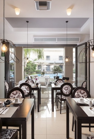 Imagen del bar/restaurante del Hotel Libyan Princess. Foto 5