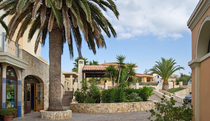 Imagen general del Hotel Libyssonis. Foto 12