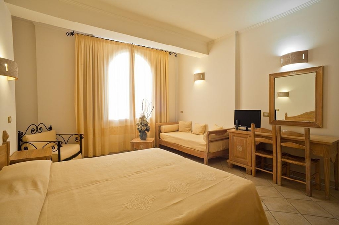 Imagen general del Hotel Libyssonis. Foto 13