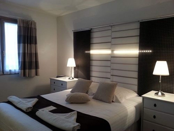 Imagen de la habitación del Hotel L'id&eacute;al Le Mountbatten. Foto 7