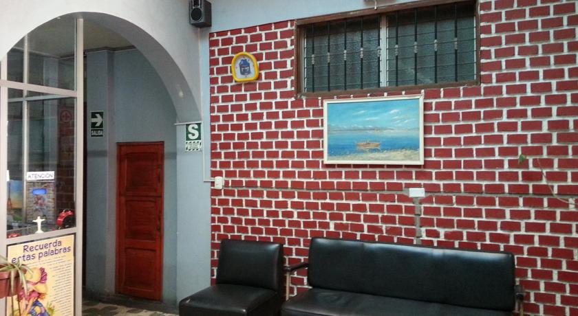 Imagen de los interiores del Hotel Lider Inn. Foto 8