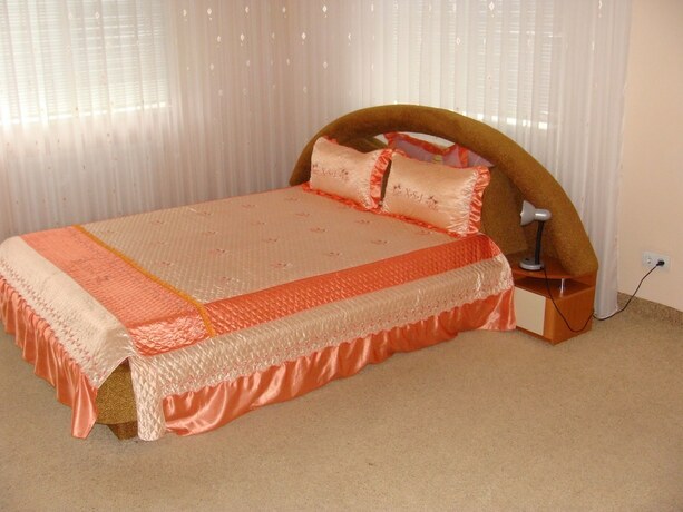 Imagen general del Hotel Lidia. Foto 7