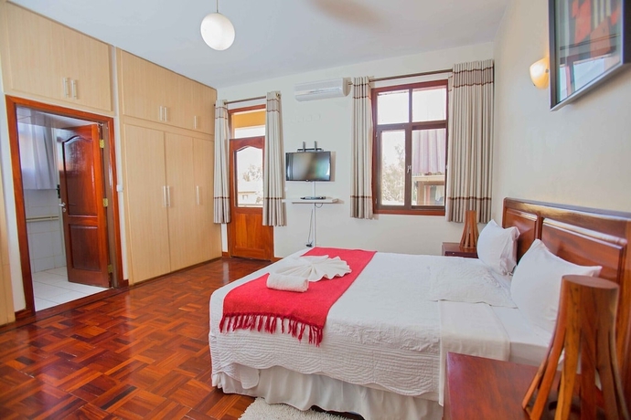 Imagen de la habitación del Hotel Lidias Guest House. Foto 4