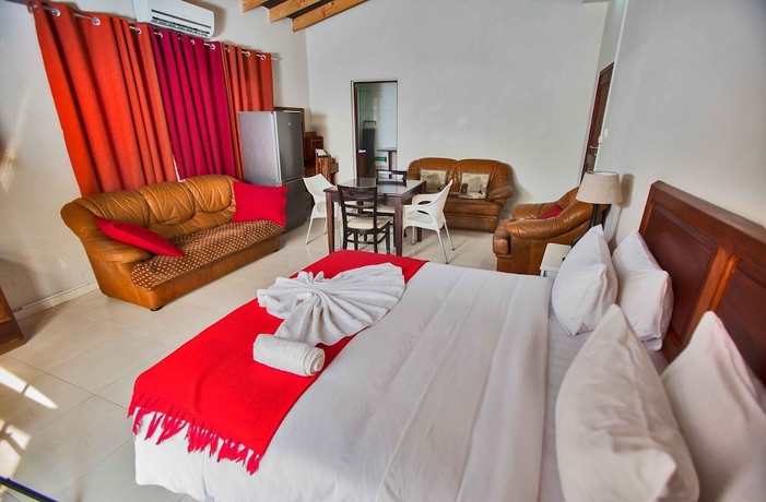 Imagen de la habitación del Hotel Lidias Guest House. Foto 8