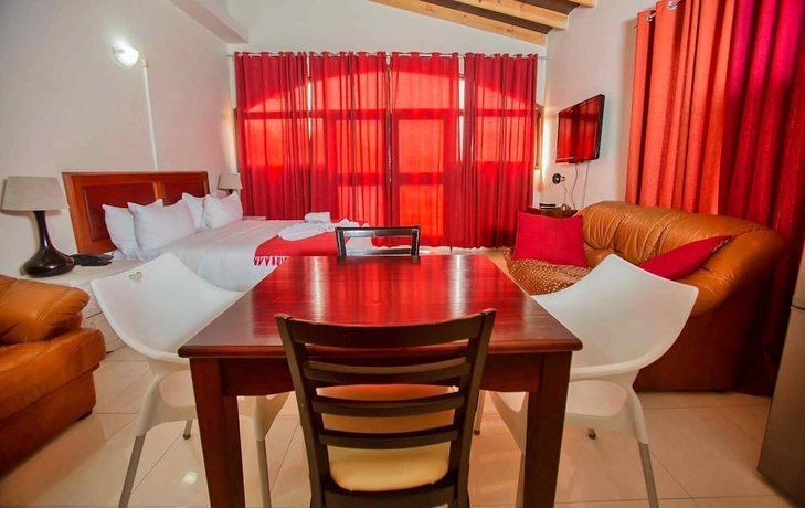 Imagen de la habitación del Hotel Lidias Guest House. Foto 12