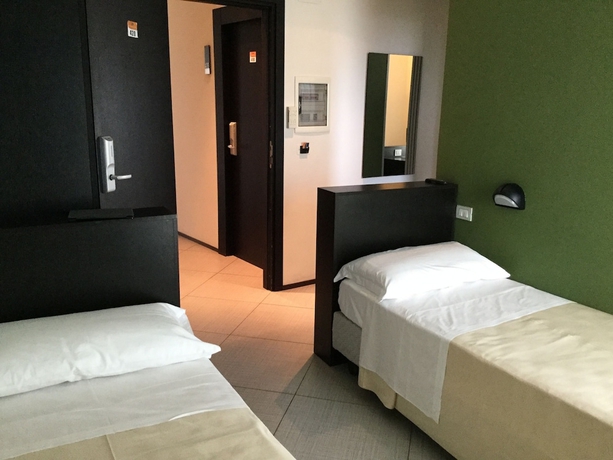 Imagen de la habitación del Hotel Lido, Alba Adri&aacute;tica. Foto 11