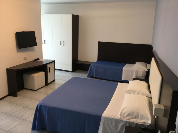 Imagen de la habitación del Hotel Lido, Alba Adri&aacute;tica. Foto 12
