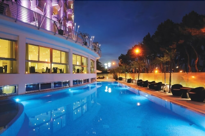 Imagen de la piscina del Hotel Lido, Alba Adri&aacute;tica. Foto 19