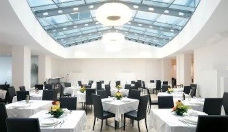 Imagen del bar/restaurante del Hotel Lido, Alba Adri&aacute;tica. Foto 6