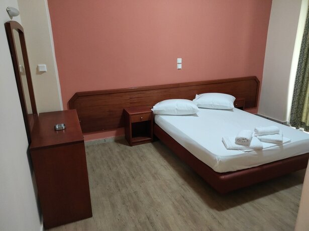 Imagen de la habitación del Hotel Lido, Atenas. Foto 18