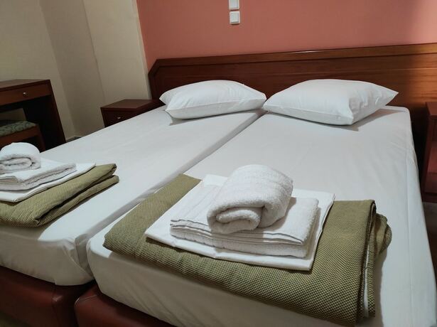 Imagen de la habitación del Hotel Lido, Atenas. Foto 19