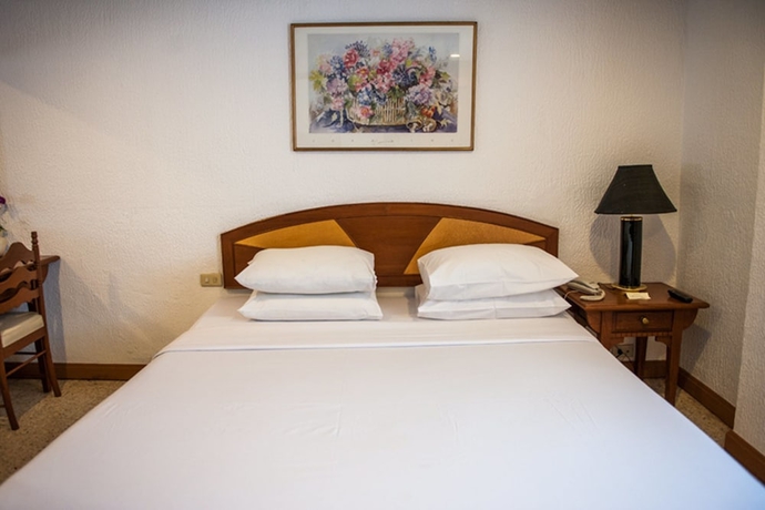 Imagen de la habitación del Hotel Lido Beach Pattaya. Foto 5