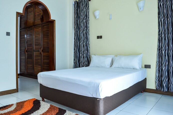 Imagen de la habitación del Hotel Lido Beach Resort, MOMBASA. Foto 18