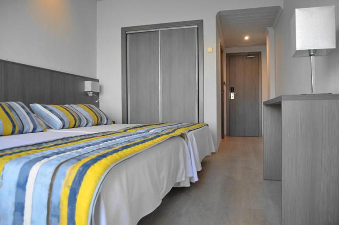 Imagen de la habitación del Hotel Lido, Benidorm - Playa Levante. Foto 10