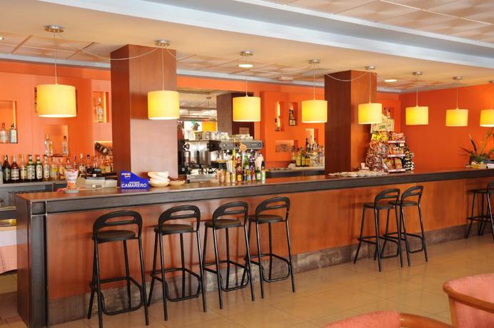 Imagen del bar/restaurante del Hotel Lido, Benidorm - Playa Levante. Foto 5