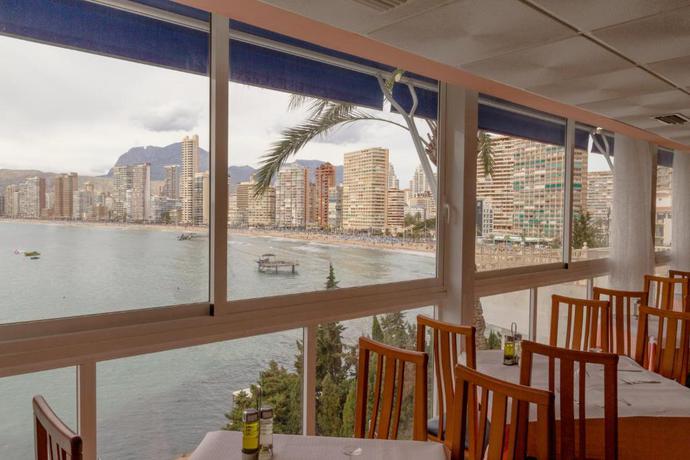 Imagen del bar/restaurante del Hotel Lido, Benidorm - Playa Levante. Foto 6