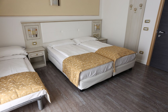 Imagen de la habitación del Hotel Lido Blu Surf And Bike. Foto 10