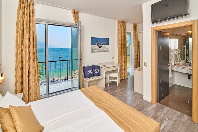 Imagen de la habitación del Hotel Lido Blu Surf And Bike. Foto 12