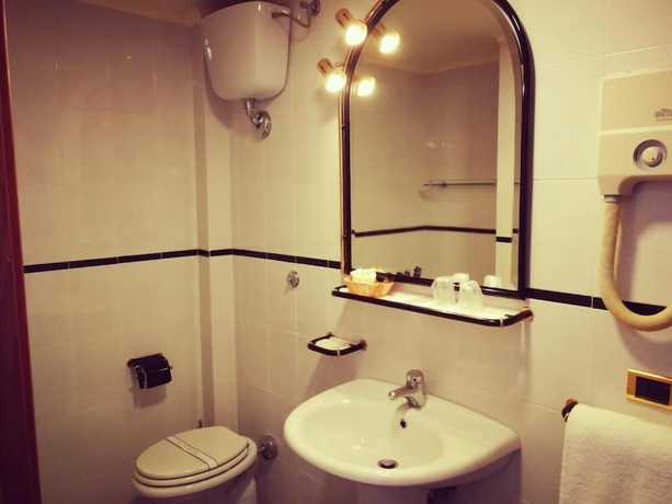 Imagen de la habitación del Hotel Lido, Bolsena. Foto 12