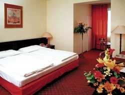 Imagen de la habitación del Hotel Lido Budapest. Foto 3