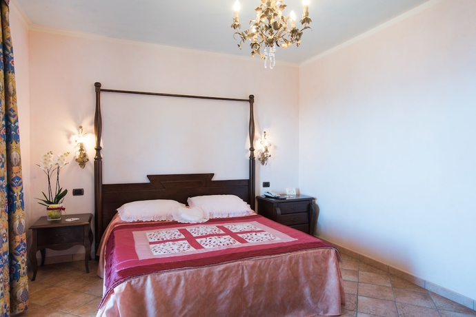 Imagen de la habitación del Hotel Lido Degli Spagnoli. Foto 7