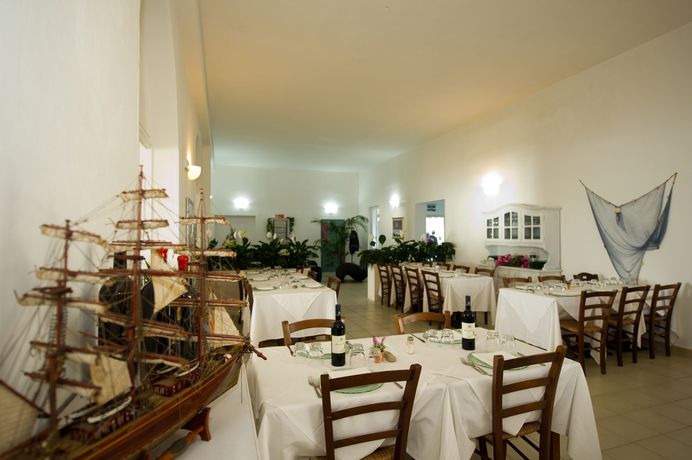 Imagen de los exteriores del Hotel Lido Di Giannella. Foto 15