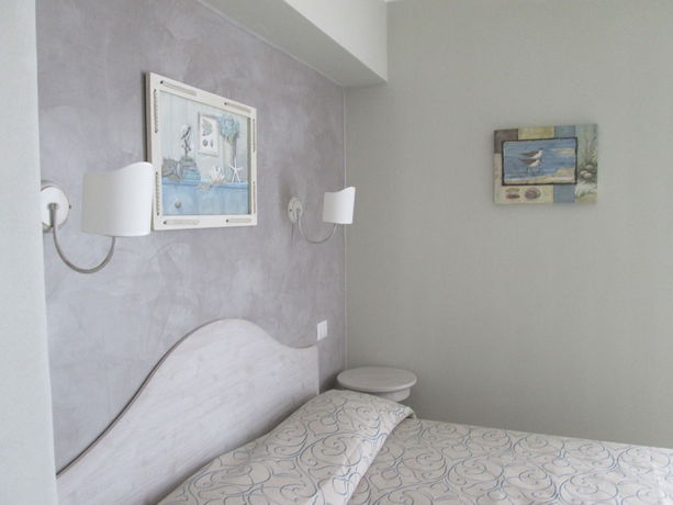 Imagen de la habitación del Hotel Lido Di Giannella. Foto 10