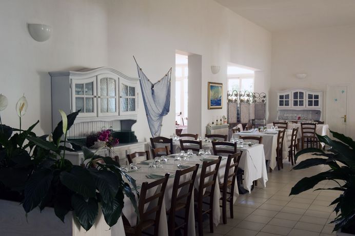 Imagen de la habitación del Hotel Lido Di Giannella. Foto 11