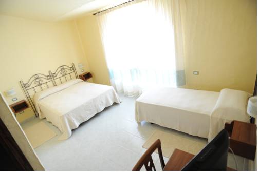 Imagen de la habitación del Hotel Lido Di Orrì. Foto 9