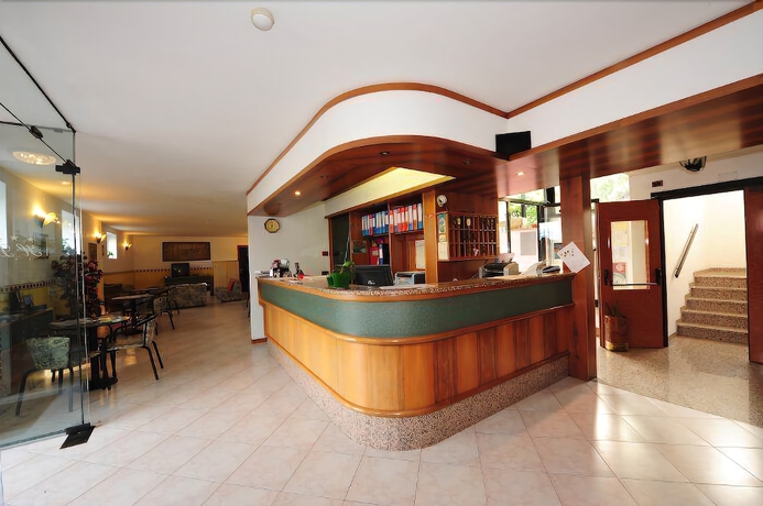 Imagen del bar/restaurante del Hotel Lido, Gargnano. Foto 5