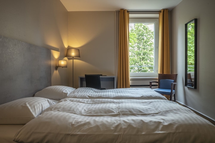 Imagen de la habitación del Hotel Lido, Ginebra. Foto 6