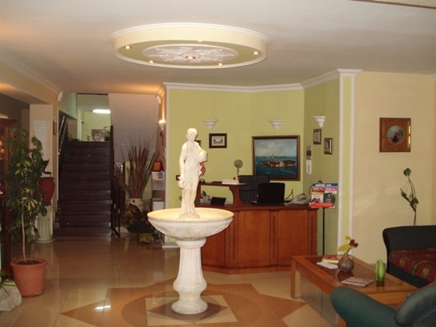 Imagen general del Hotel Lido Hotel. Foto 3