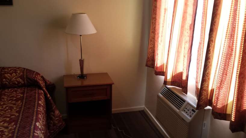 Imagen de la habitación del Hotel Lido, Huntington Park. Foto 11