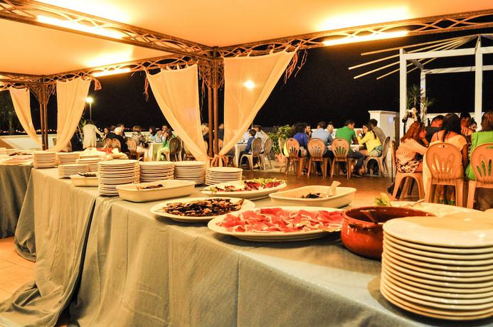 Imagen del bar/restaurante del Hotel Lido Impero. Foto 5