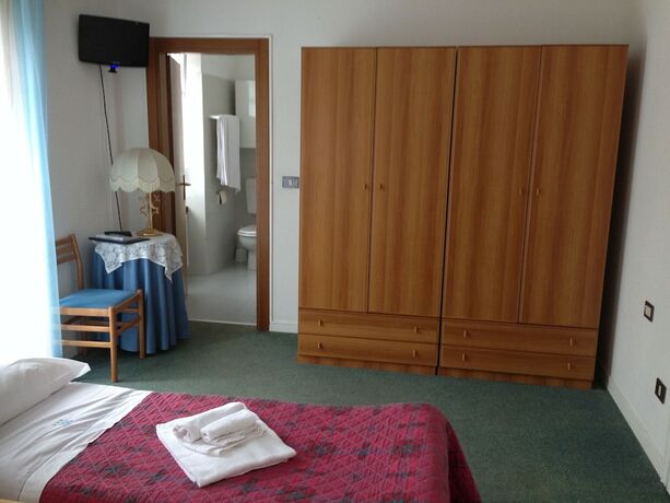 Imagen de la habitación del Hotel Lido, Pieve di Ledro. Foto 32