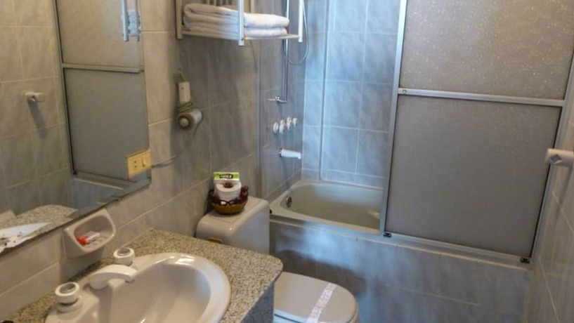 Imagen de la habitación del Hotel Lido, Santa Cruz. Foto 6