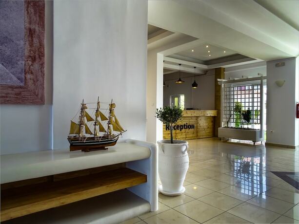 Imagen general del Hotel Lido Star Beach. Foto 3