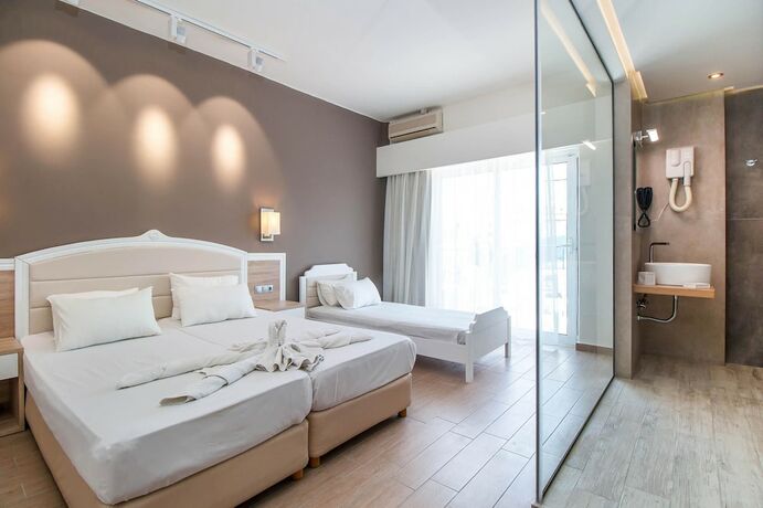 Imagen de la habitación del Hotel Lido Star Beach. Foto 22