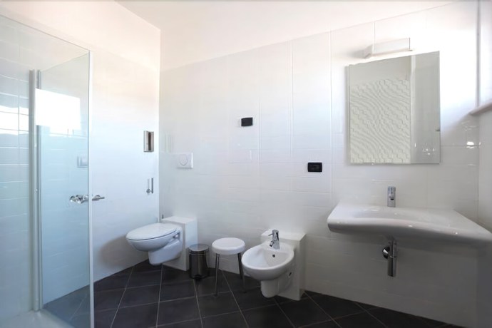 Imagen de la habitación del Hotel Lido, Torri Del Benaco. Foto 5