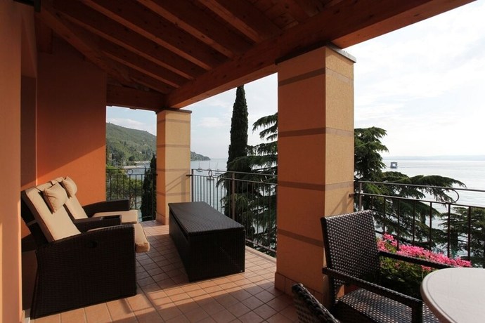 Imagen de la habitación del Hotel Lido, Torri Del Benaco. Foto 9