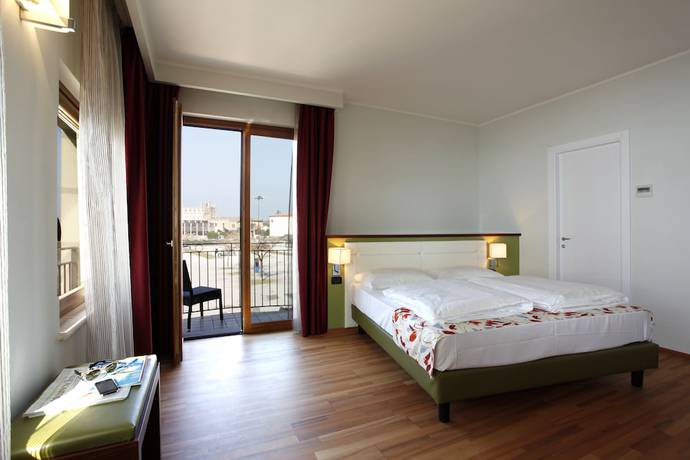 Imagen de la habitación del Hotel Lido, Torri Del Benaco. Foto 12