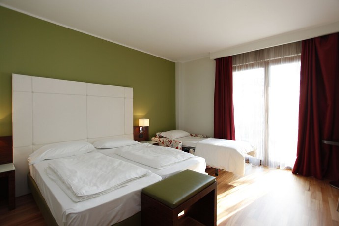 Imagen de la habitación del Hotel Lido, Torri Del Benaco. Foto 17
