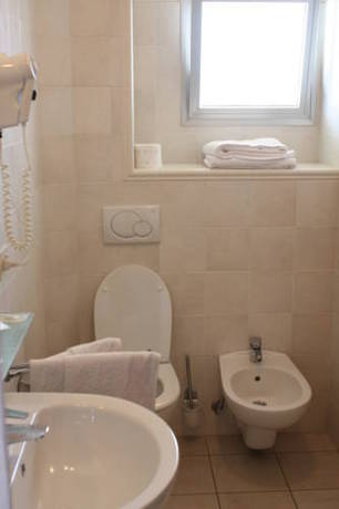 Imagen de la habitación del Hotel Lido, Vasto. Foto 6