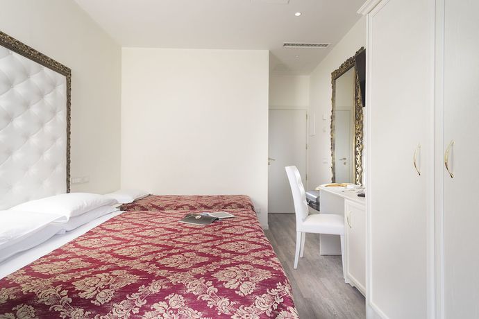 Imagen de la habitación del Hotel Lido, Viserba. Foto 14