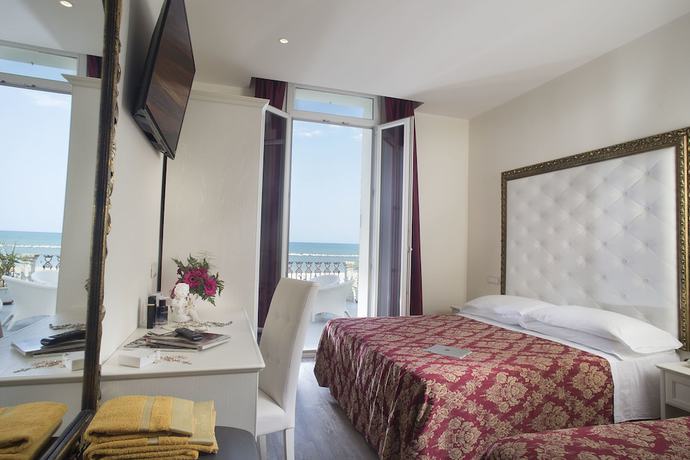 Imagen de la habitación del Hotel Lido, Viserba. Foto 18