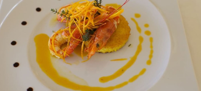 Imagen del bar/restaurante del Hotel Lido di Angera. Foto 8