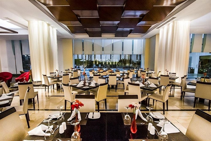 Imagen del bar/restaurante del Hotel Lidotel Boutique Valencia. Foto 4