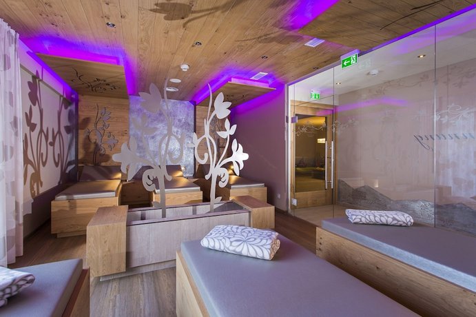 Imagen de la piscina del Hotel Liebes Caroline. Foto 19