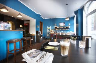 Imagen del bar/restaurante del Hotel Liegeplatz 13 Kiel By Premi&egrave;re Classe. Foto 5